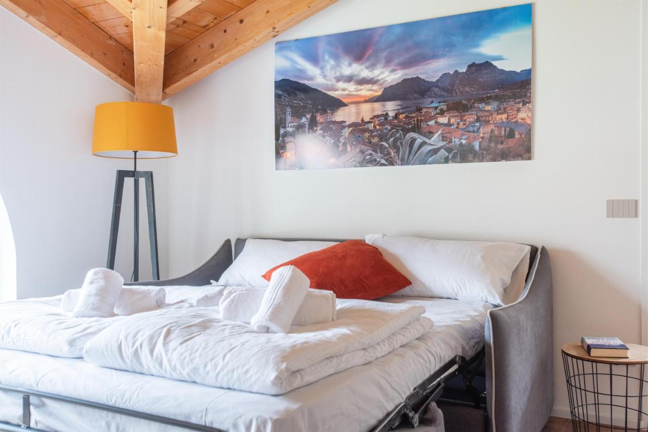 Apartament Casa Joanna Torbole Sul Garda Zewnętrze zdjęcie